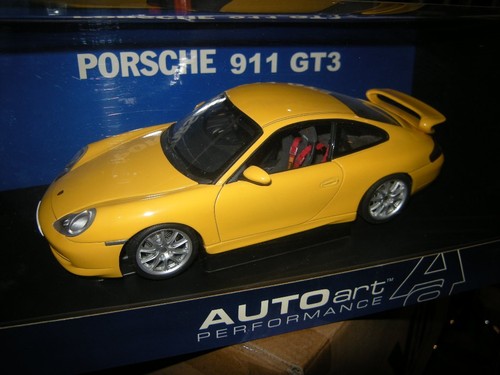 Autoart porsche 911 gt3 - autoart,