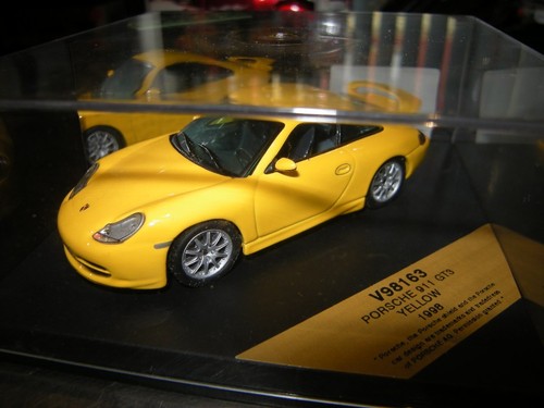 Vitesse porsche 911 gt3 - 1:43,