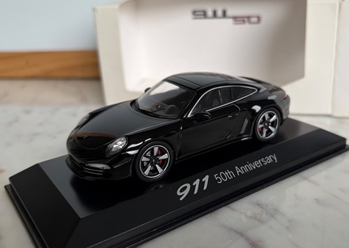 Porsche 911 991 - 1:43, 50